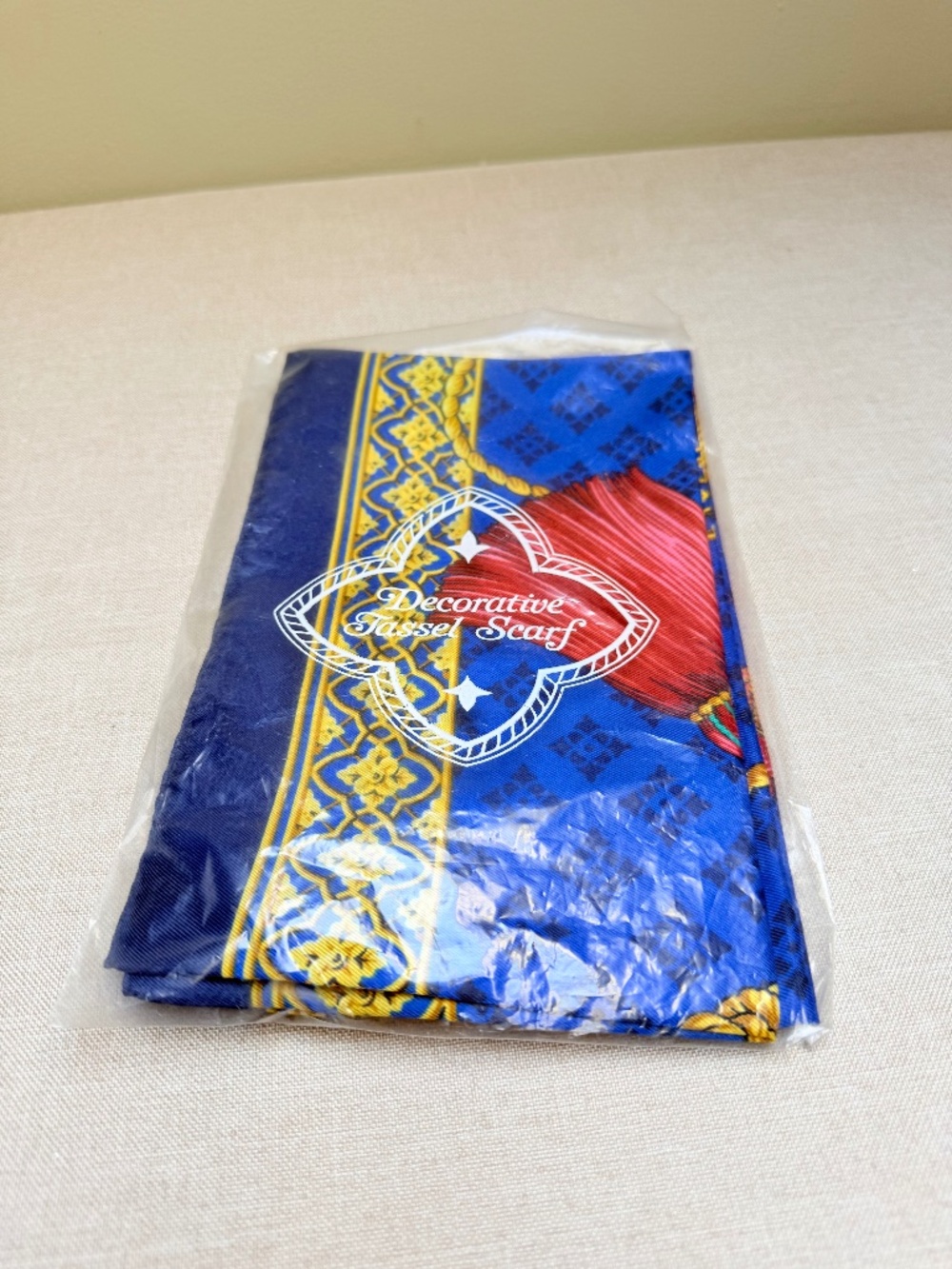 Vintage Avon 1989 Long Tassel Scarf Made in Italy New in Package - Picture 1 of 10